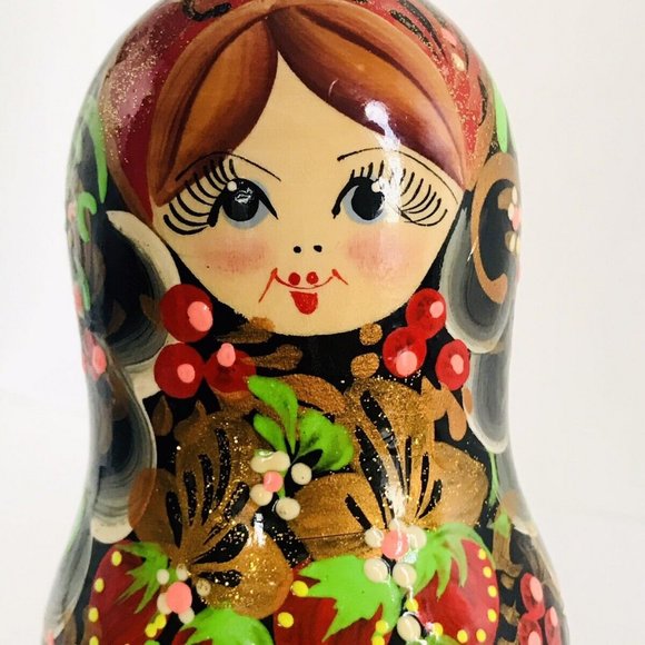 Vintage Handpainted Russian Wooden Matryoshka Stacking Nesting Dolls Set of 5 - Picture 2 of 12